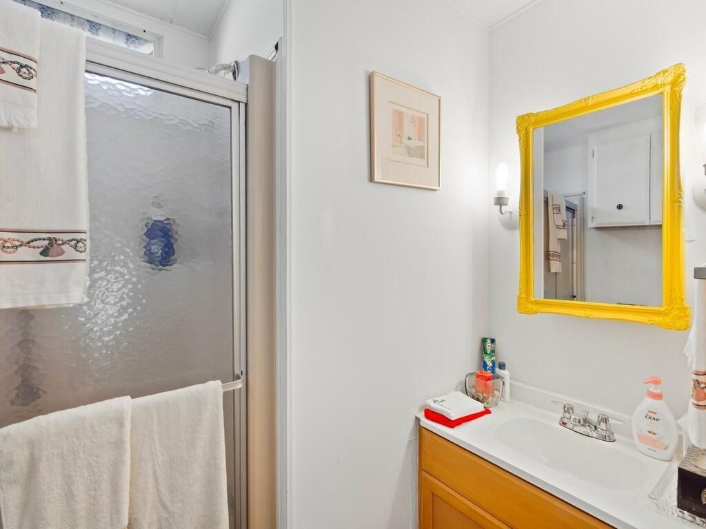 8 Novedades, Port Saint Lucie, FL 34952 Photo