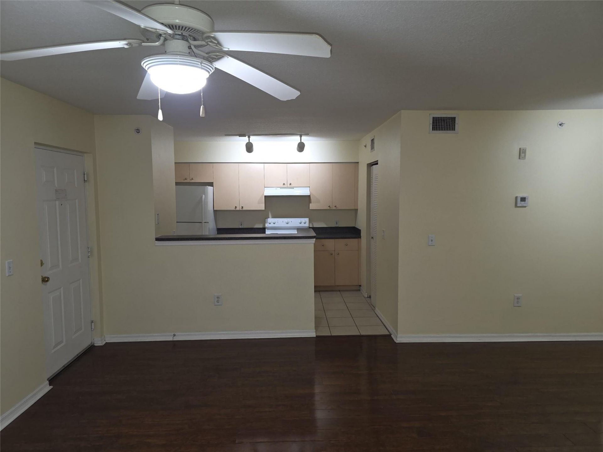 4081 San Marino Boulevard, Unit 205, West Palm Beach, FL 33409 Photo