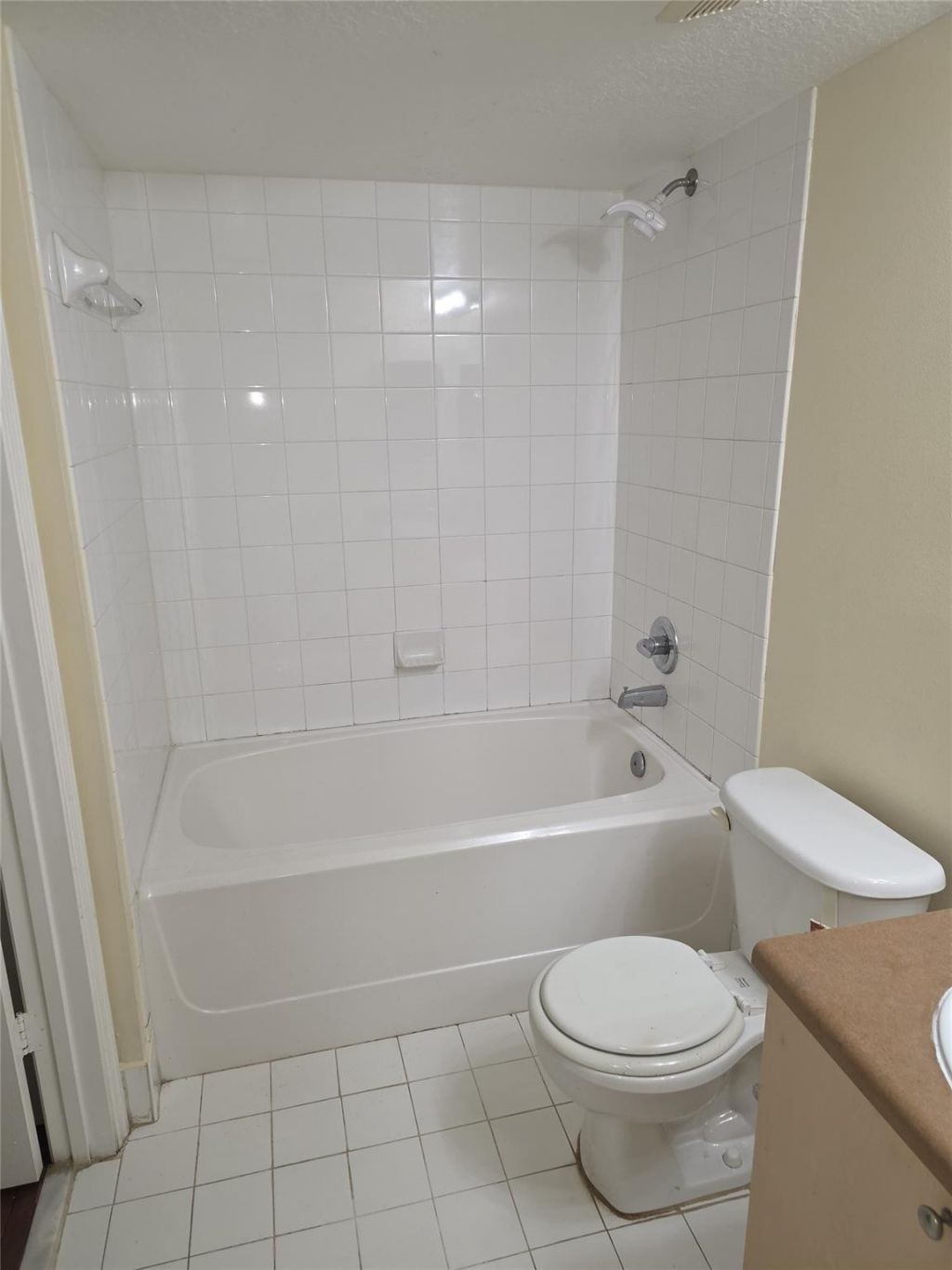 4081 San Marino Boulevard, Unit 205, West Palm Beach, FL 33409 Photo