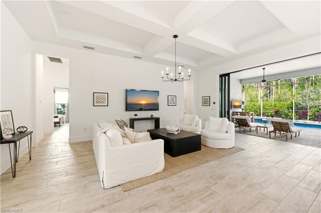 16265 Verilyn Cir, Naples, FL 34110 Photo