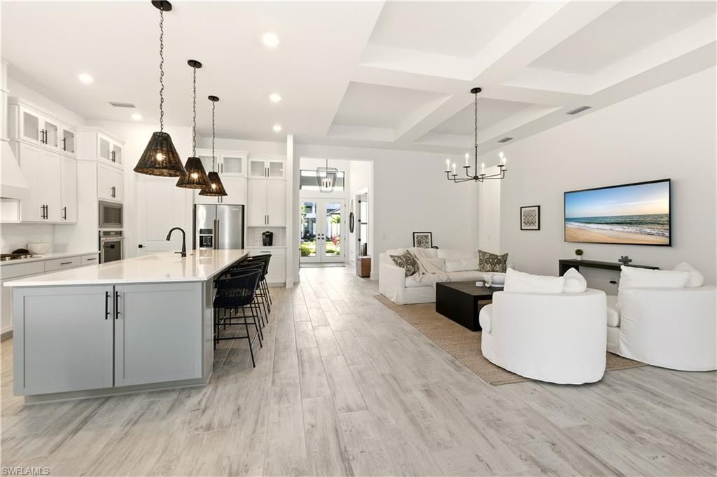 16265 Verilyn Cir, Naples, FL 34110 Photo