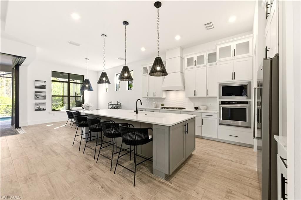 16265 Verilyn Cir, Naples, FL 34110 Photo