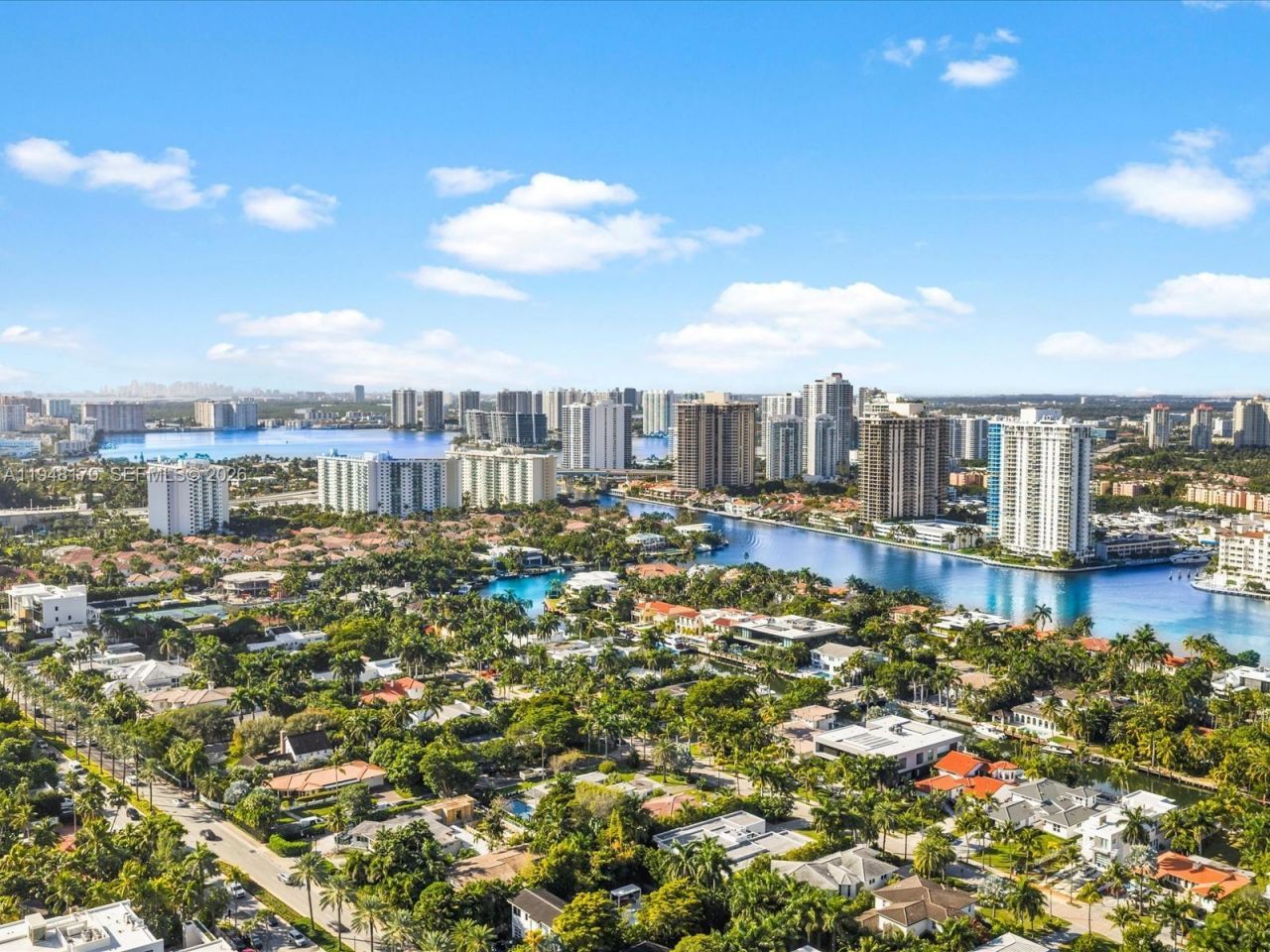 201 Golden Beach Dr , Golden Beach, FL 33160 Photo