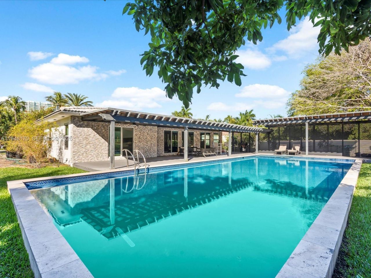 201 Golden Beach Dr , Golden Beach, FL 33160 Photo