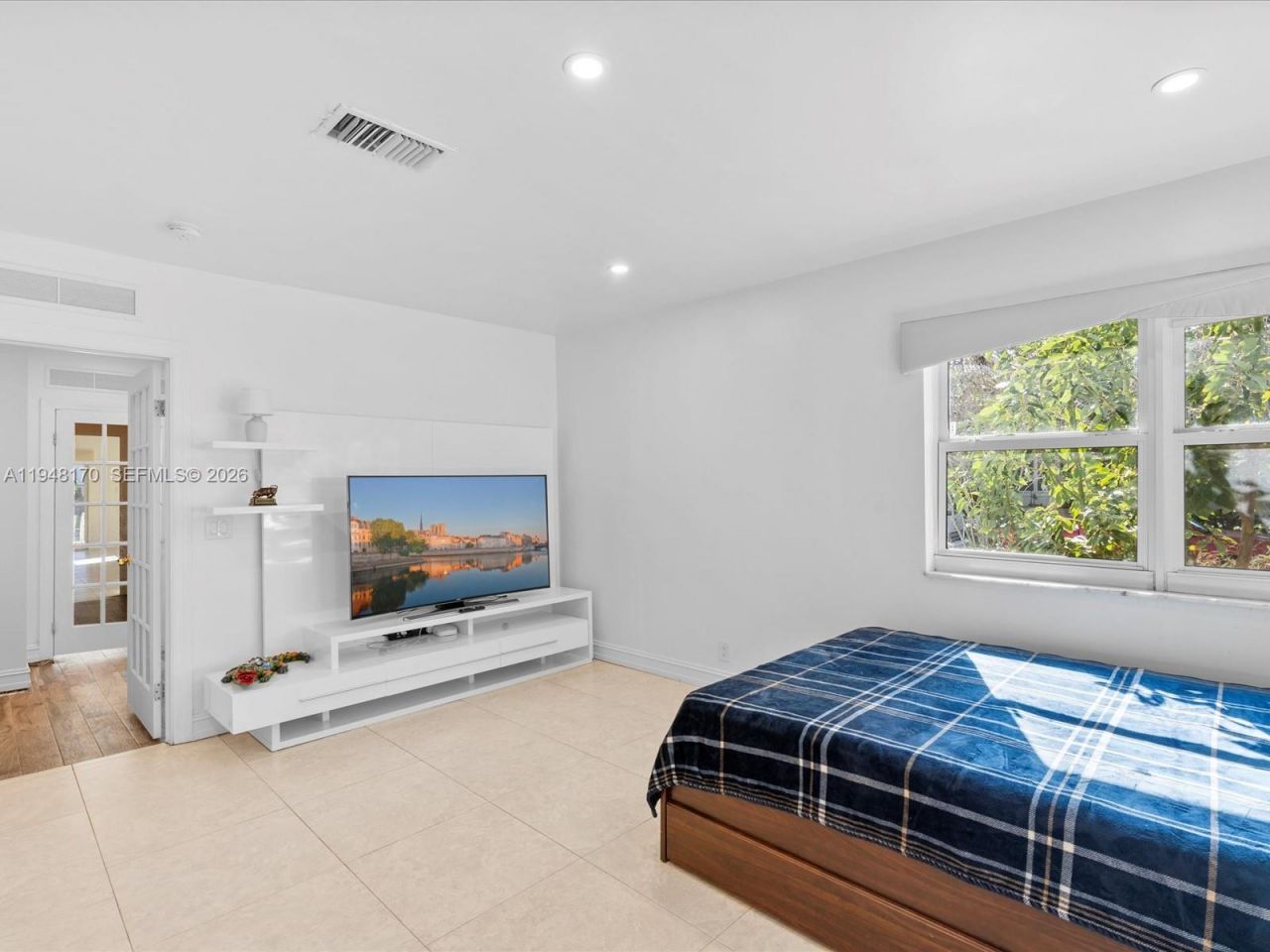 201 Golden Beach Dr , Golden Beach, FL 33160 Photo