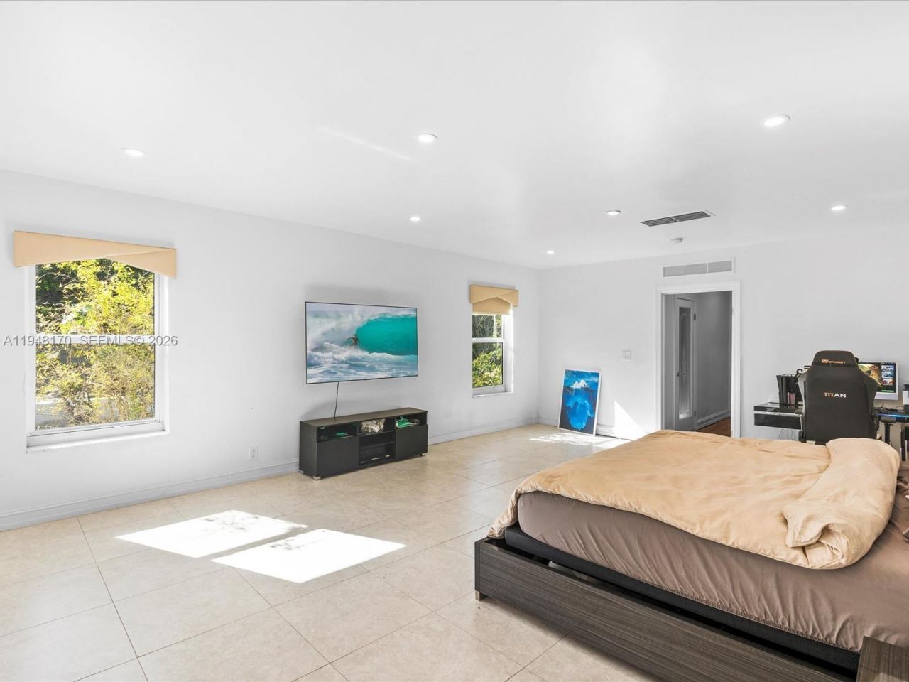 201 Golden Beach Dr , Golden Beach, FL 33160 Photo