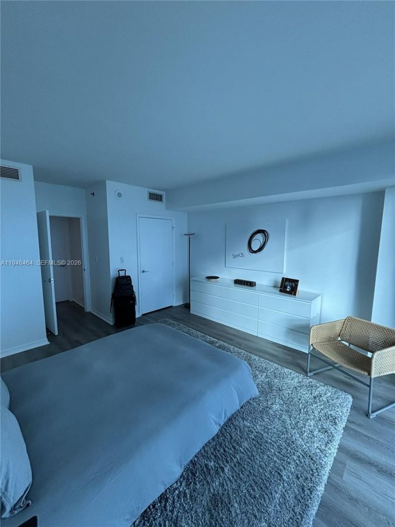 500 Brickell Ave, Unit 3408, Miami, FL 33131 Photo