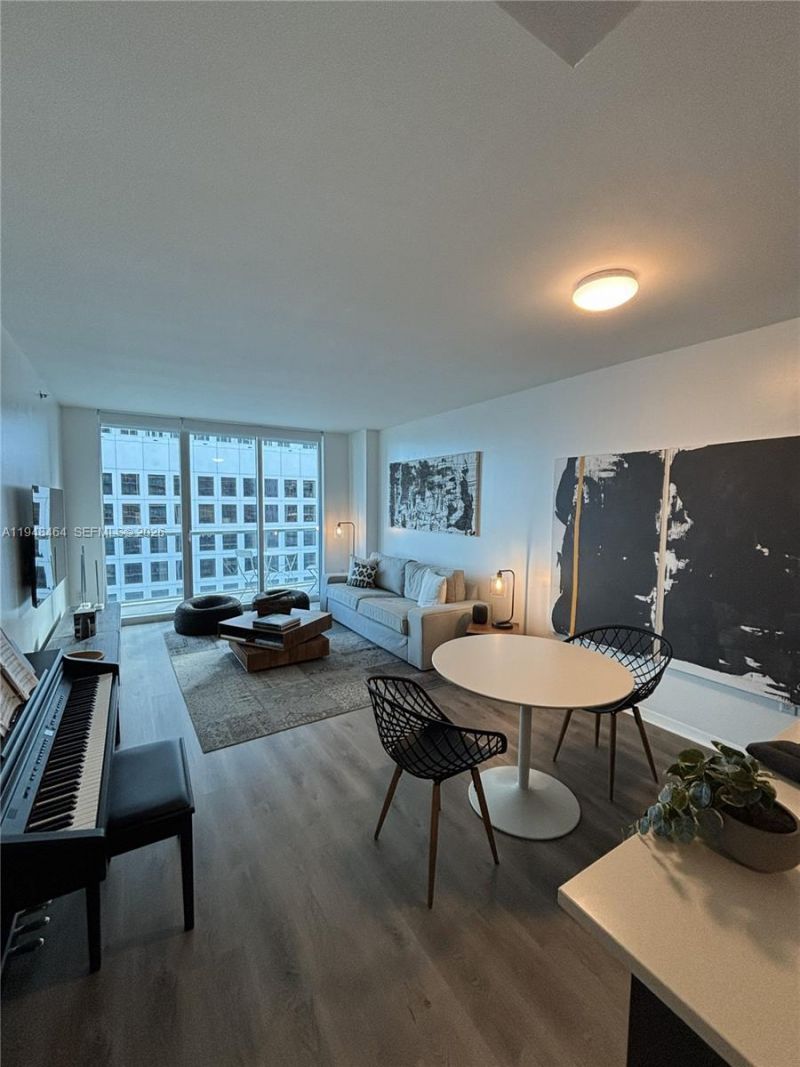 500 Brickell Ave, Unit 3408, Miami, FL 33131 Photo