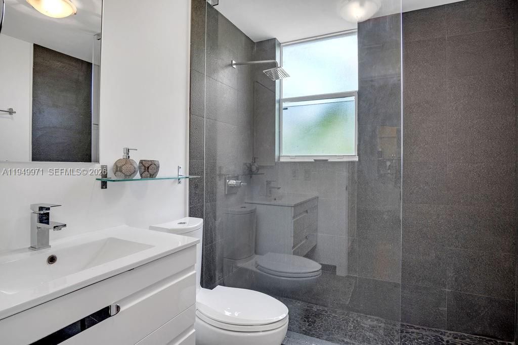 747 Michigan Ave , Unit 201, Miami Beach, FL 33139 Photo