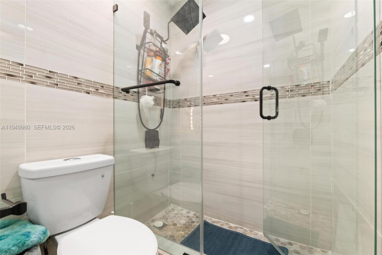 475 NW 210th St , Unit 201, Miami Gardens, FL 33169 Photo