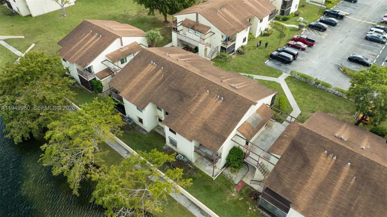 475 NW 210th St , Unit 201, Miami Gardens, FL 33169 Photo