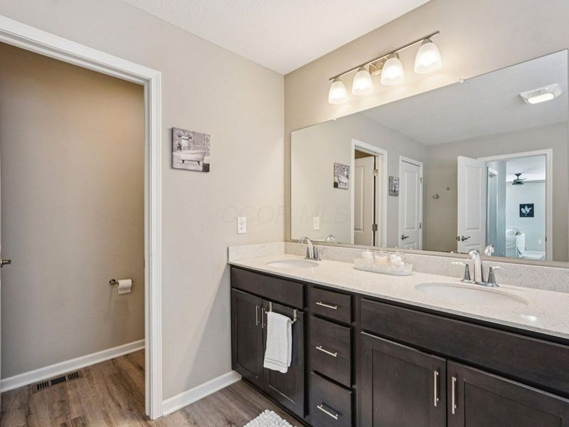 130 Cedar Creek Street, Delaware, OH 43015 Photo 24