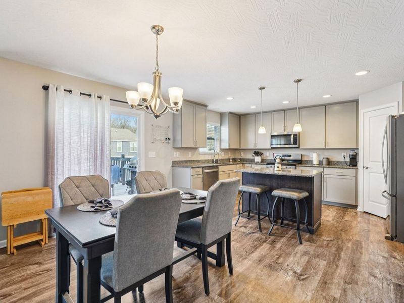 130 Cedar Creek Street, Delaware, OH 43015 Photo 9