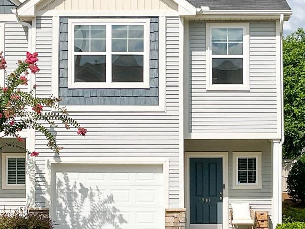 200 Button Willow St, Taylors, SC 29687
