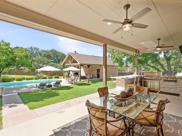 6506 Colonial Drive, Granbury, TX 76049