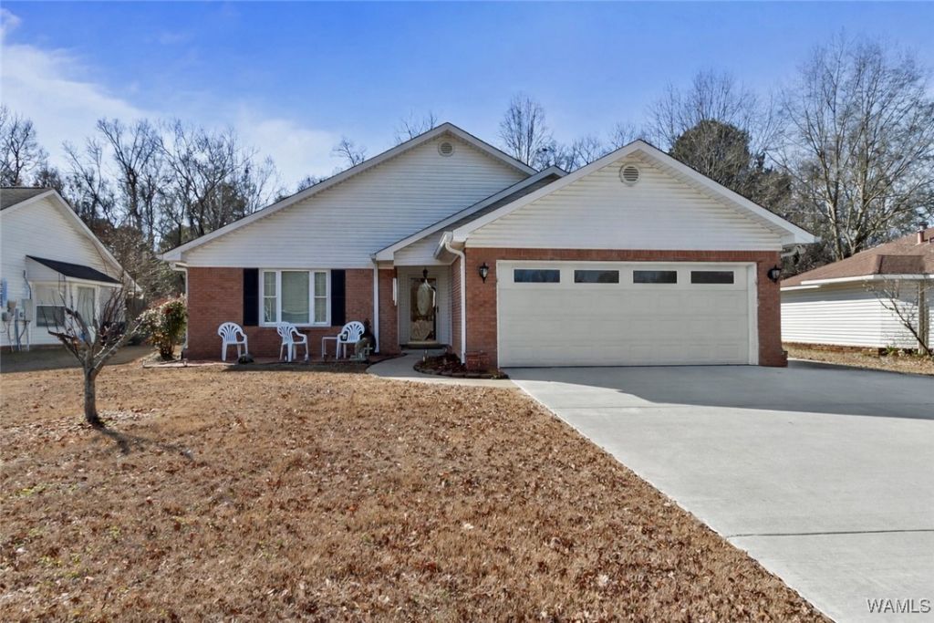 1742 Hunters Run, Tuscaloosa, AL 35405 Main Photo