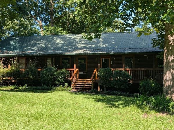156 Bel Air Drive, Maysville, GA 30558
