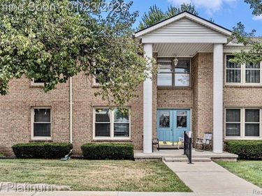 275 Maywood Street, Marysville, MI 48040