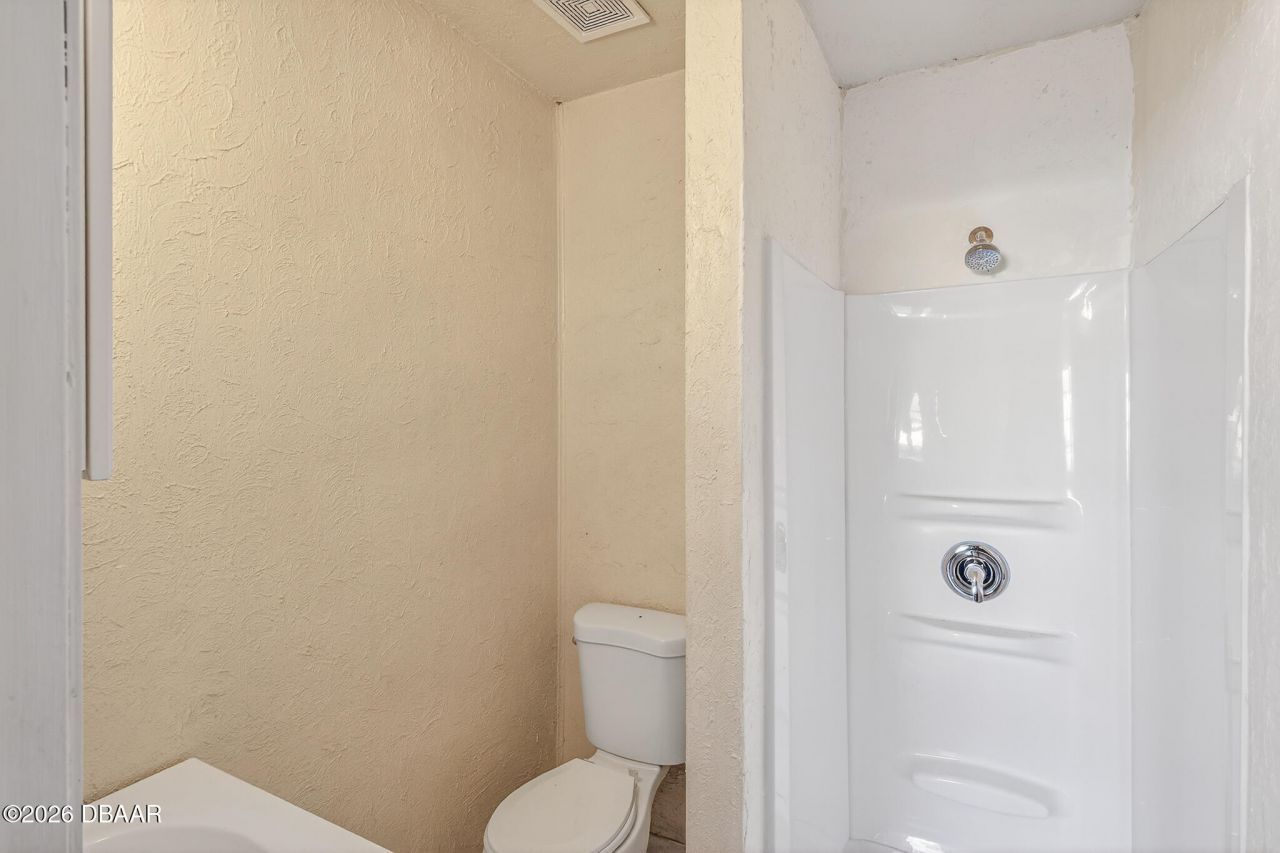 1806 James Street, South Daytona, FL 32119 Photo