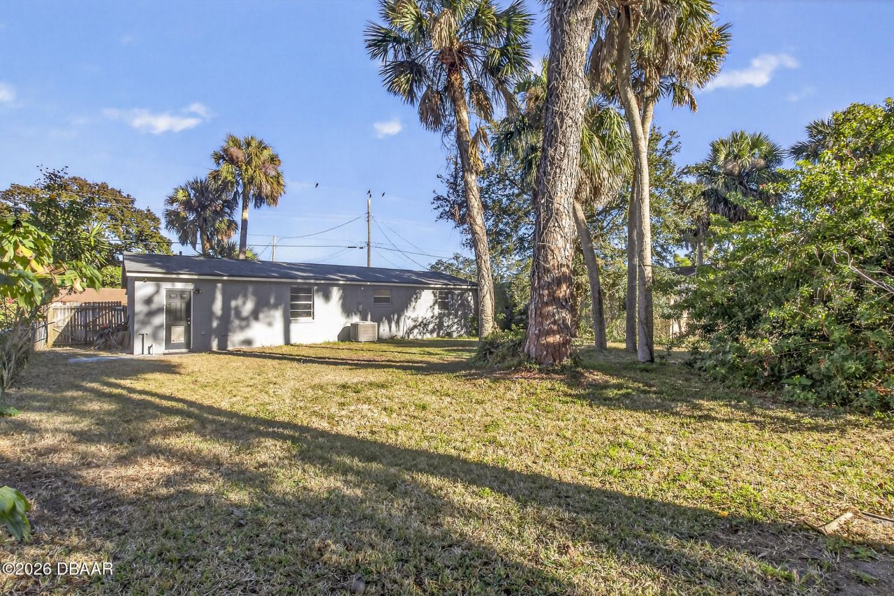 1806 James Street, South Daytona, FL 32119 Photo