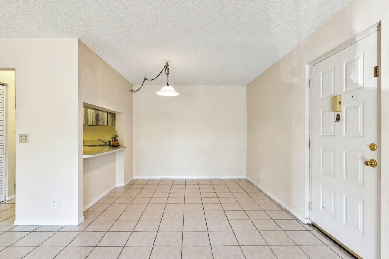 618 Sea Pine Way, Unit A2, Greenacres, FL 33415 Photo