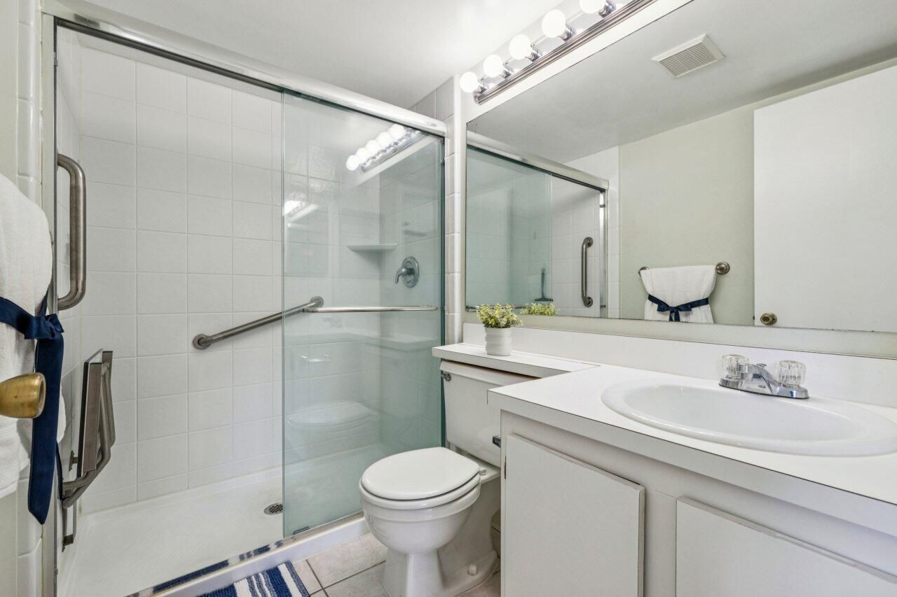 618 Sea Pine Way, Unit A2, Greenacres, FL 33415 Photo