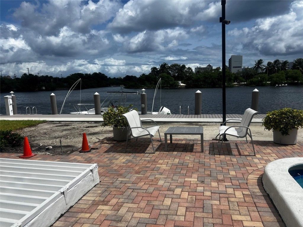 1170 N Federal Highway, Unit 311, Fort Lauderdale, FL 33304 Photo