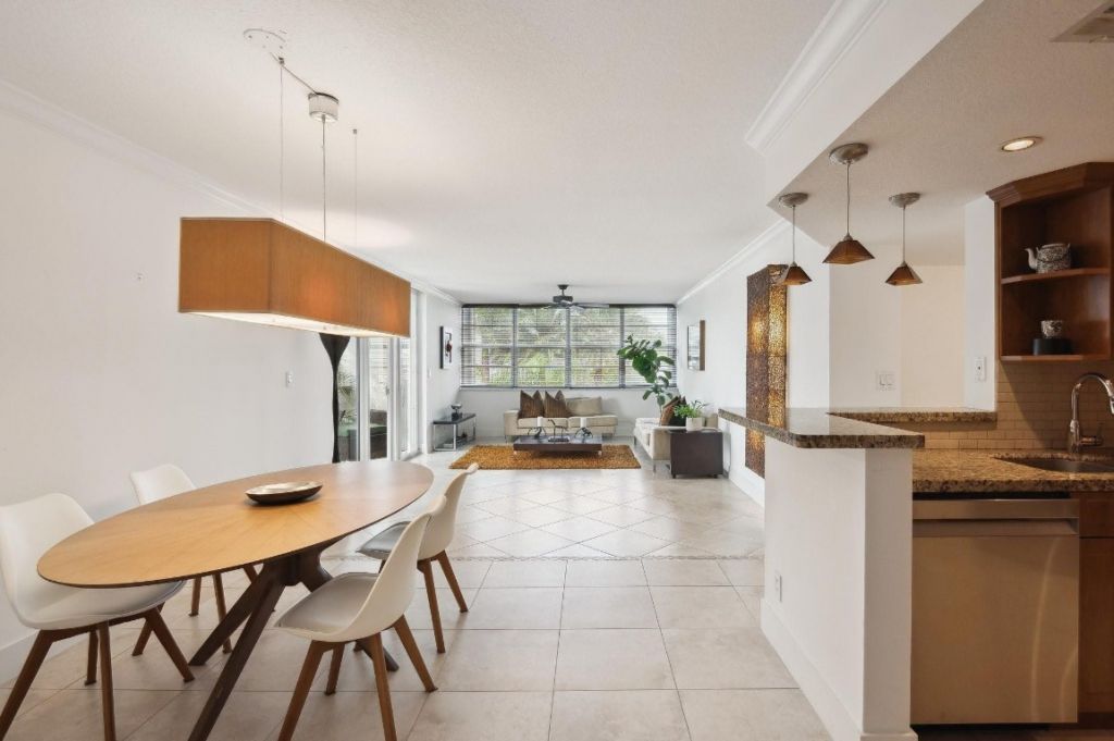 1170 N Federal Highway, Unit 311, Fort Lauderdale, FL 33304 Photo