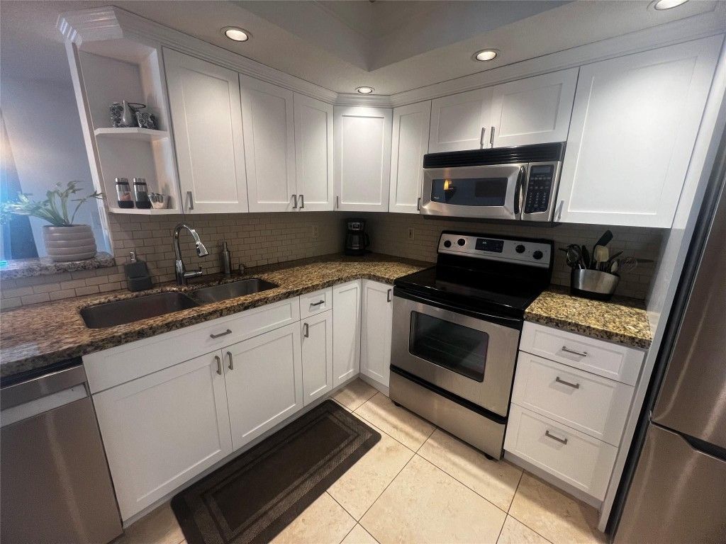 1170 N Federal Highway, Unit 311, Fort Lauderdale, FL 33304 Photo