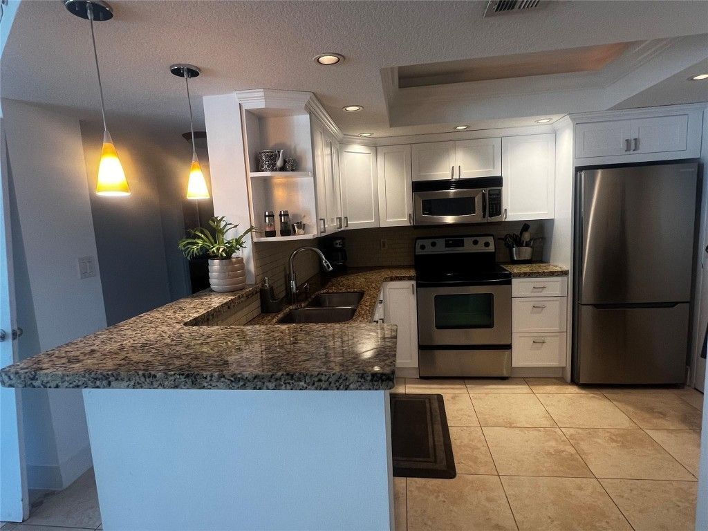 1170 N Federal Highway, Unit 311, Fort Lauderdale, FL 33304 Photo