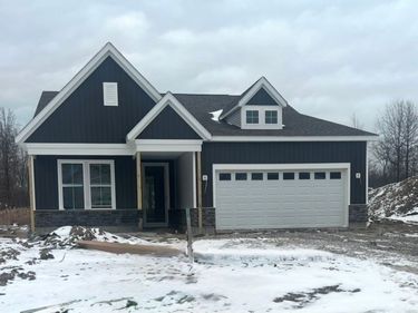 435 Caravel Court, Avon Lake, OH 44012