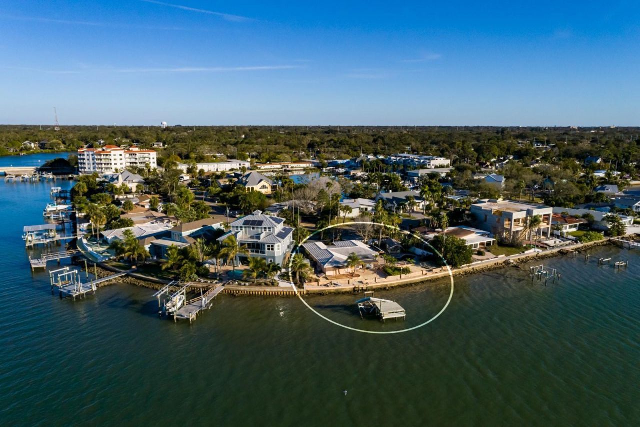 1844 Venetian Point Drive, Clearwater, FL 33755 Photo