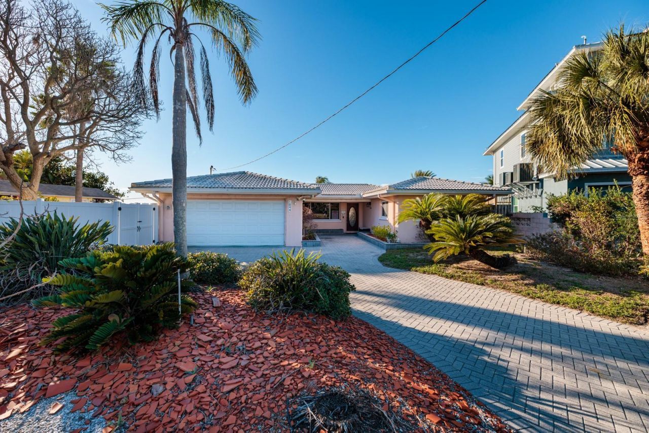 1844 Venetian Point Drive, Clearwater, FL 33755 Photo