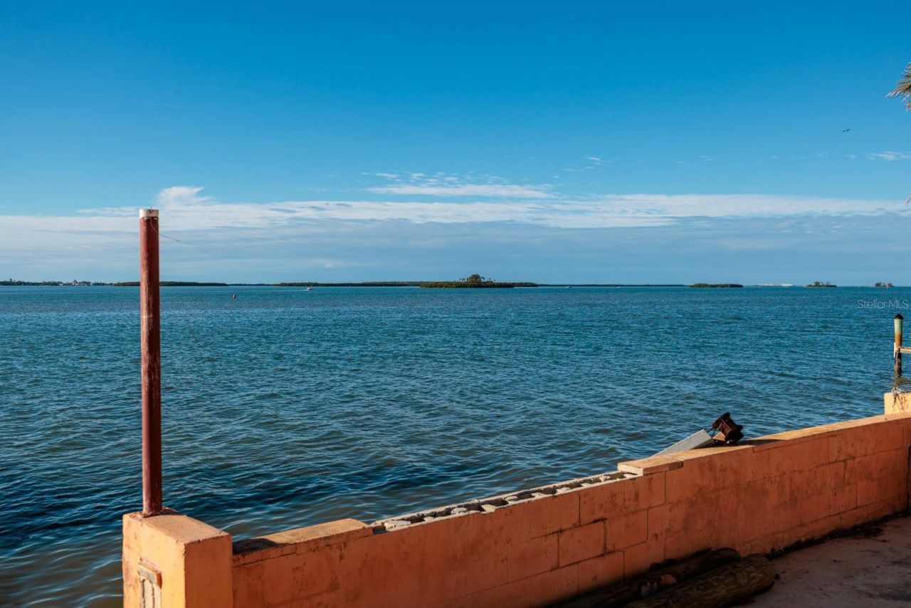 1844 Venetian Point Drive, Clearwater, FL 33755 Photo