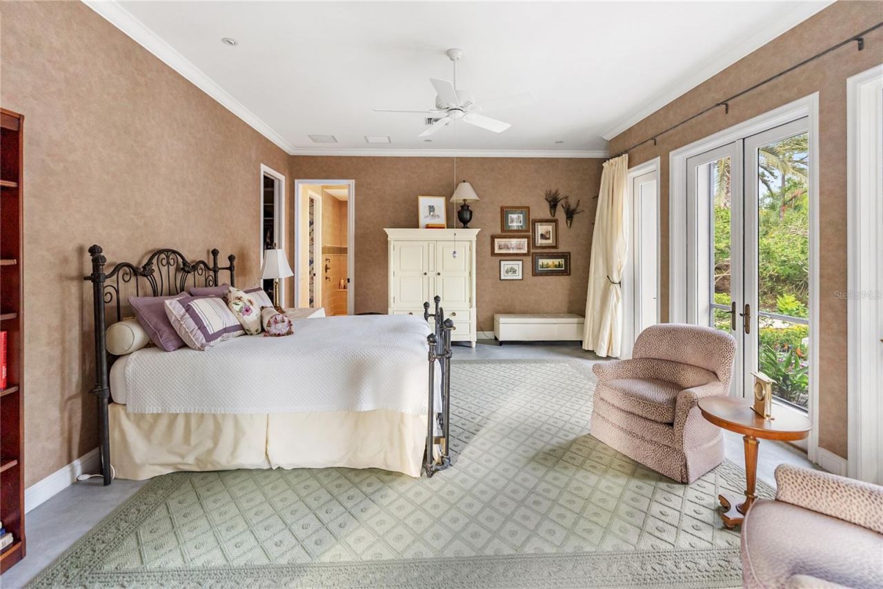 1804 N Lake Shore Drive, Sarasota, FL 34231 Photo