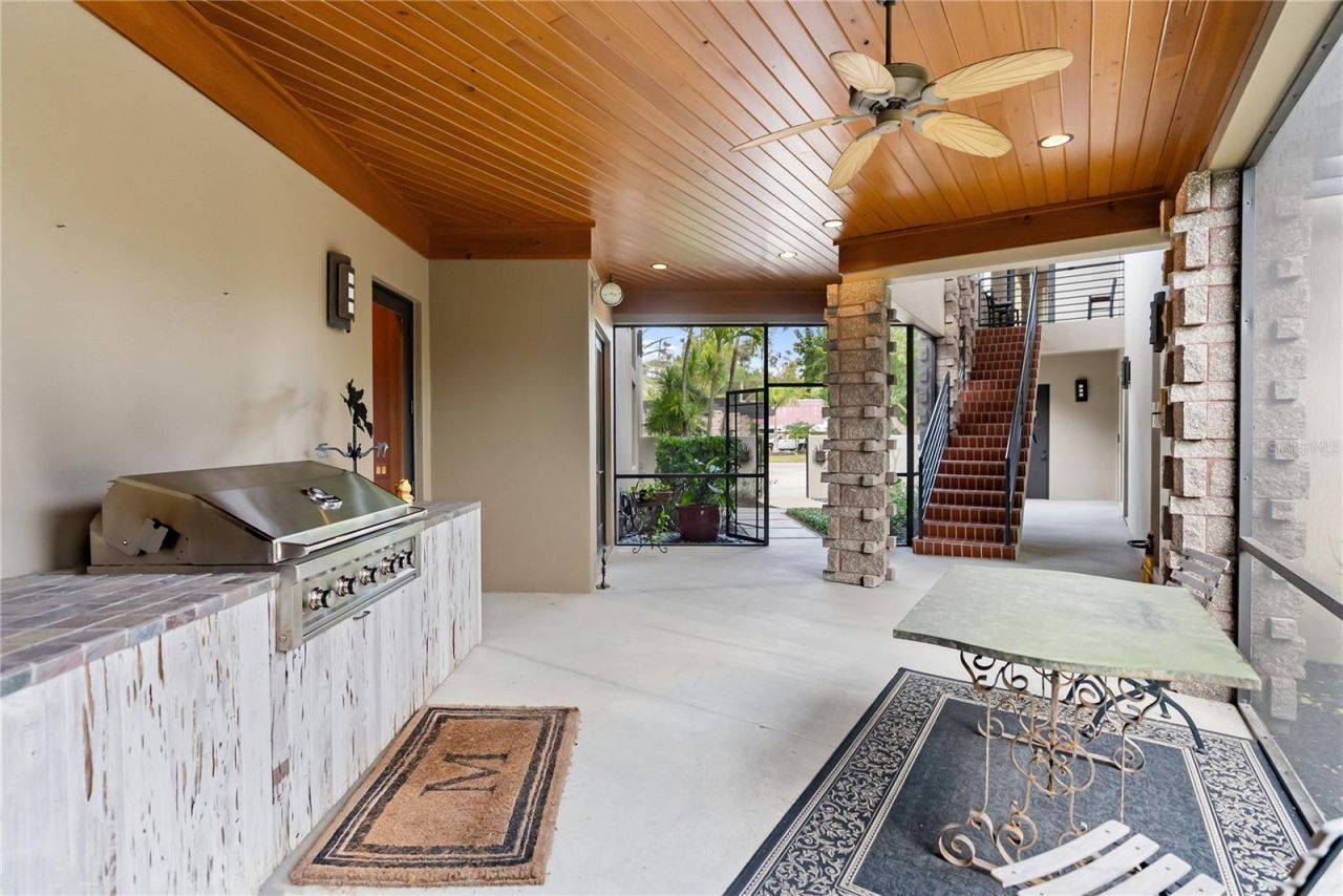 1804 N Lake Shore Drive, Sarasota, FL 34231 Photo