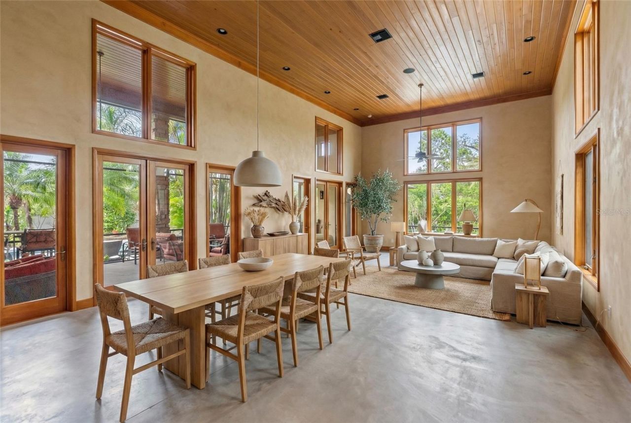 1804 N Lake Shore Drive, Sarasota, FL 34231 Photo