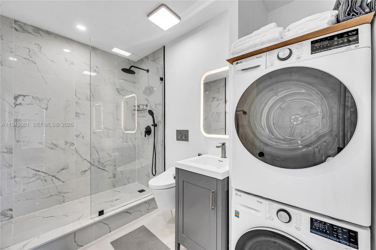 1500 Bay Rd , Unit 1536S, Miami Beach, FL 33139 Photo