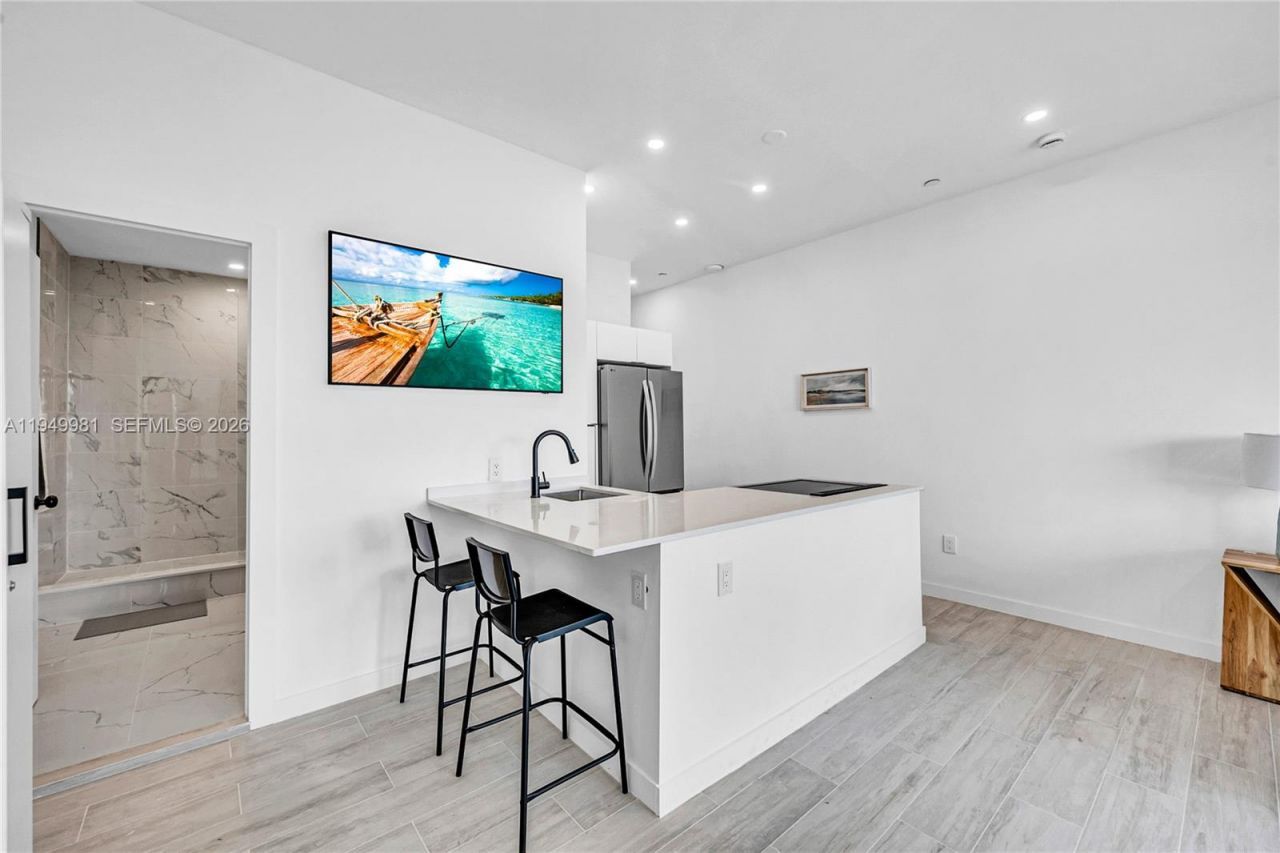 1500 Bay Rd , Unit 1536S, Miami Beach, FL 33139 Photo