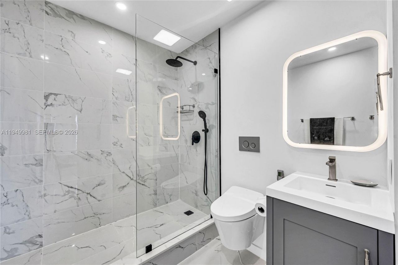 1500 Bay Rd , Unit 1536S, Miami Beach, FL 33139 Photo