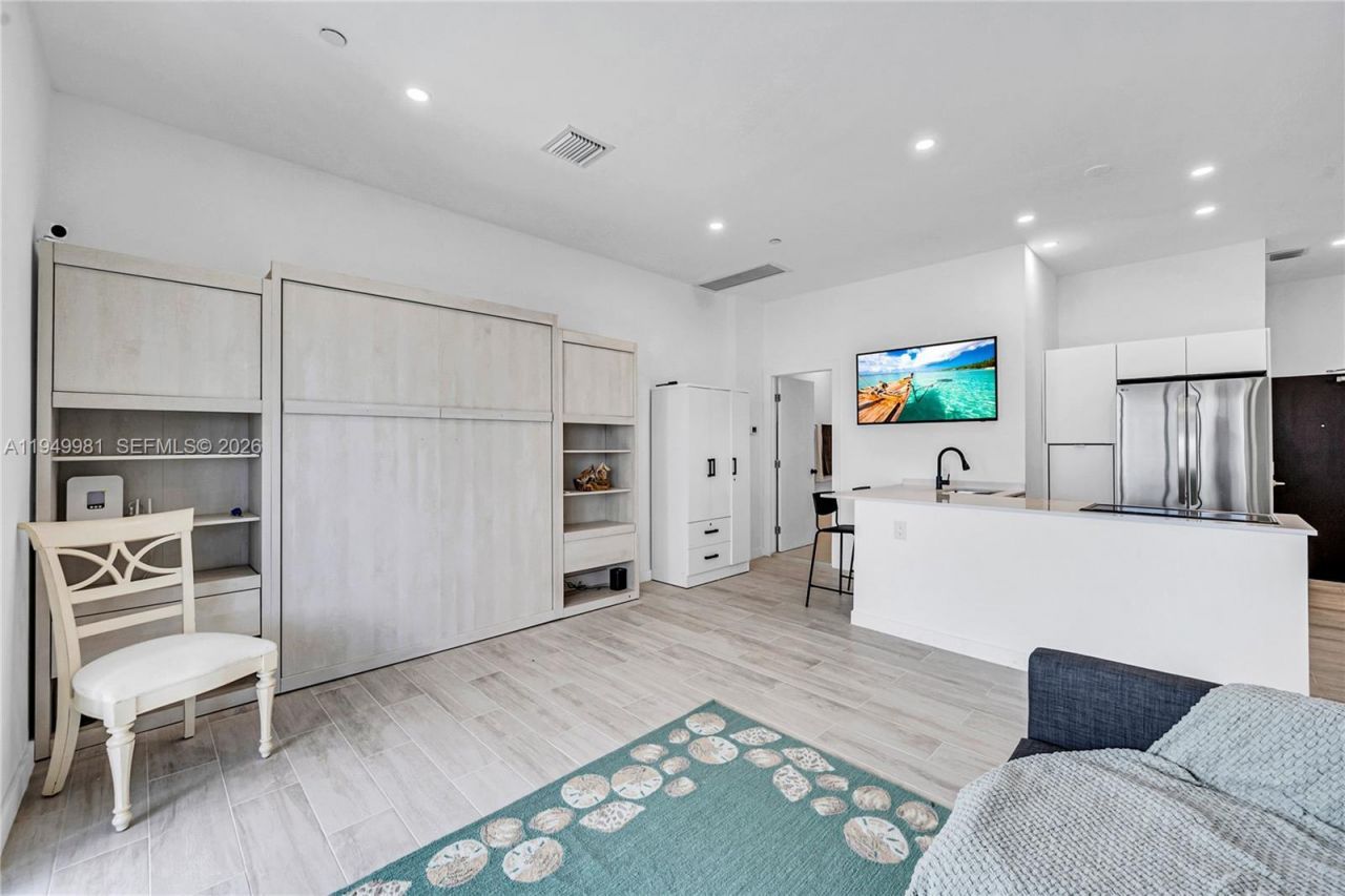 1500 Bay Rd , Unit 1536S, Miami Beach, FL 33139 Photo