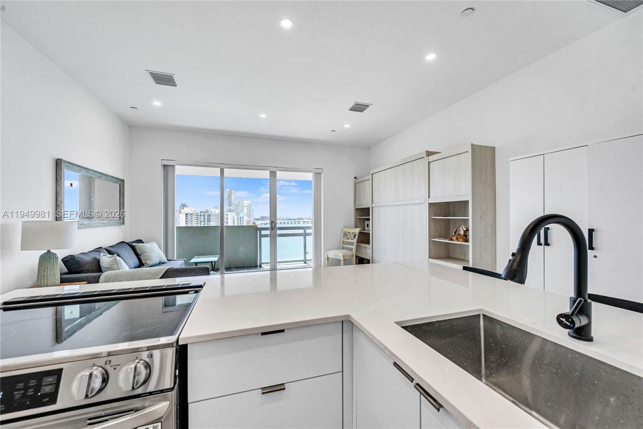 1500 Bay Rd , Unit 1536S, Miami Beach, FL 33139 Photo