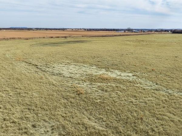 2832-A Campbell Road , Tolar, TX 76476