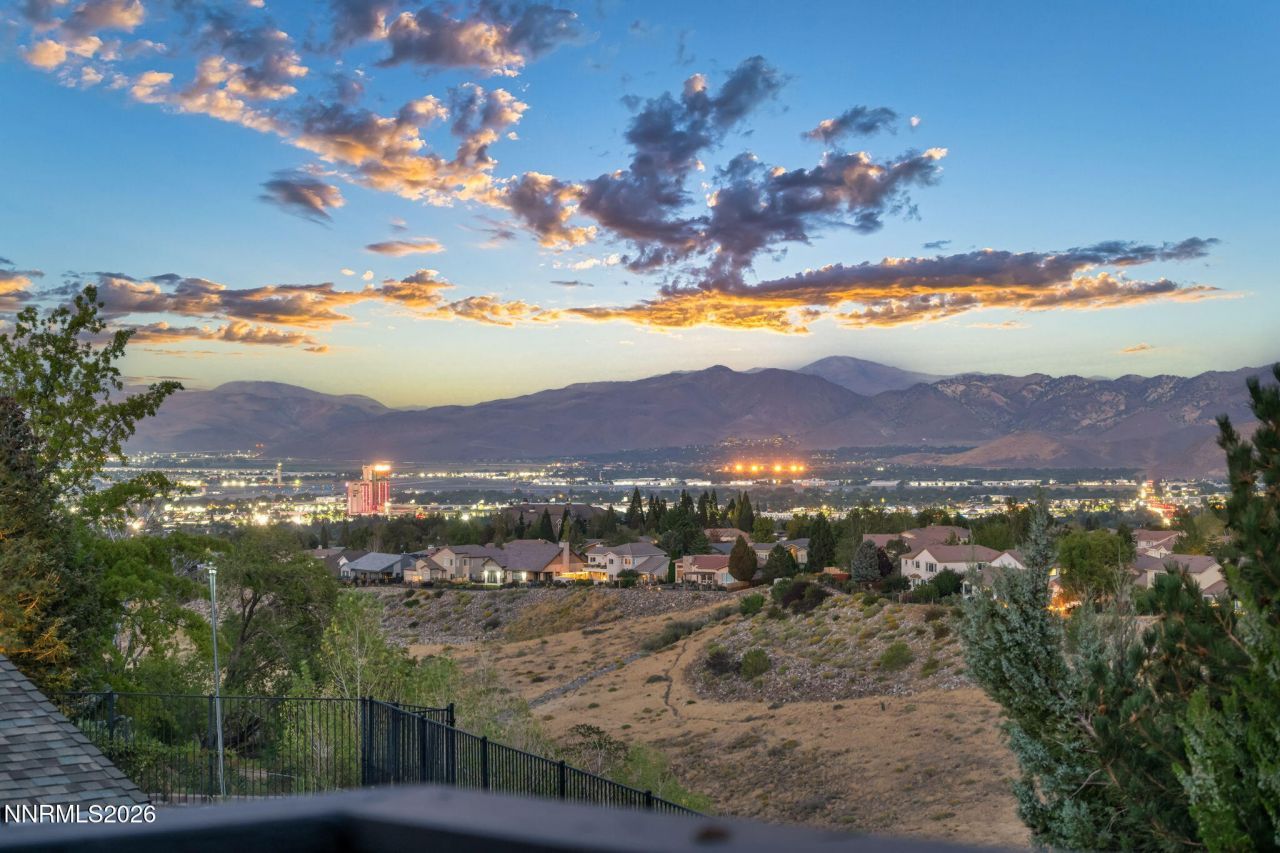 3850 Piccadilly Drive, Reno, NV 89509 Photo