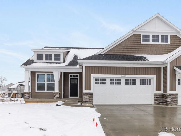 6604 Timber Crest Drive NE, Unit 54, Rockford, MI 49341