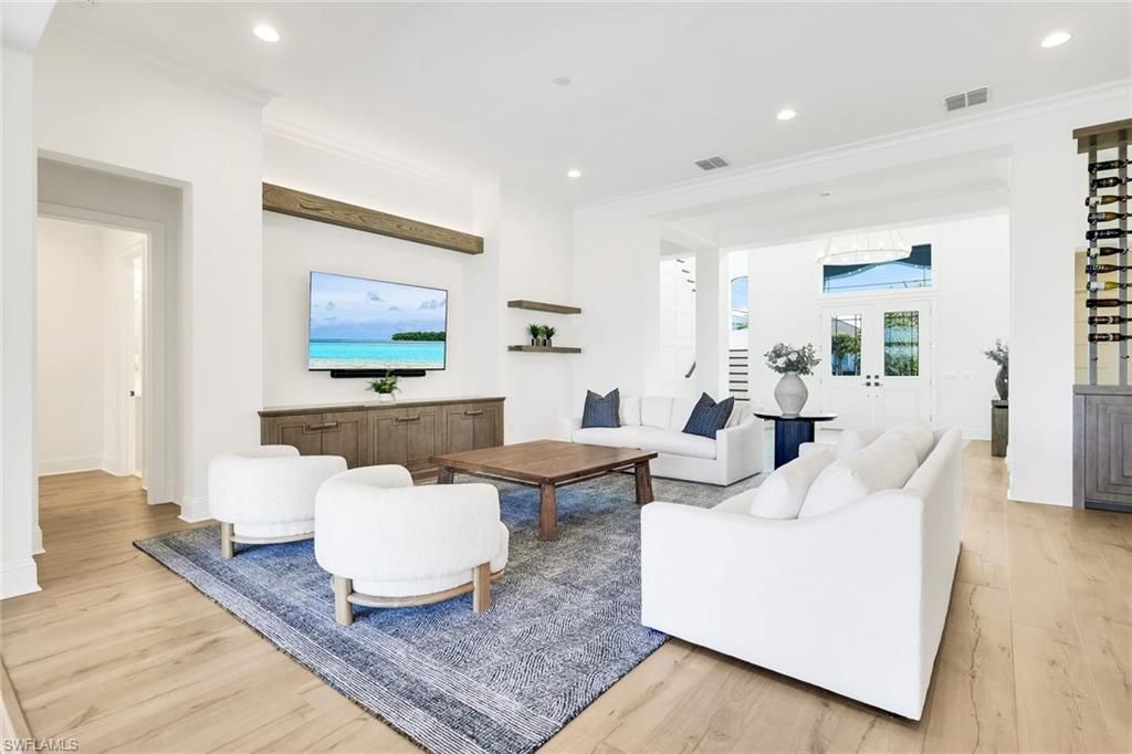 6273 Negril Isle Dr, Naples, FL 34113 Photo