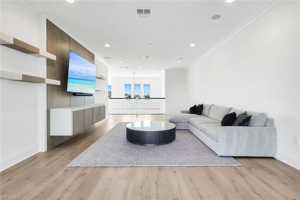 6273 Negril Isle Dr, Naples, FL 34113 Photo