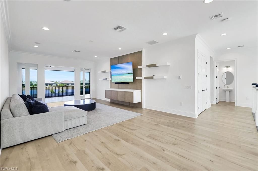 6273 Negril Isle Dr, Naples, FL 34113 Photo