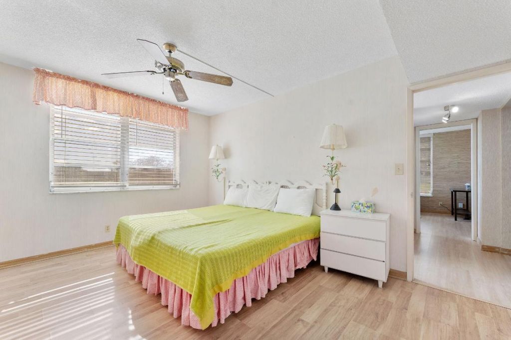 2681 S Course Drive, Unit 207, Pompano Beach, FL 33069 Photo