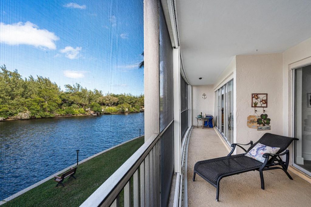 1537 E Hillsboro Boulevard, Unit 243, Deerfield Beach, FL 33441 Photo